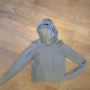 Fabletics Heather Gray Lightweight Hooded Pullover